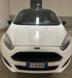 Ford Fiesta 1.5 TDCi 75CV 3 porte Black & White Ed