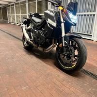 Honda Hornet 750 - 2023