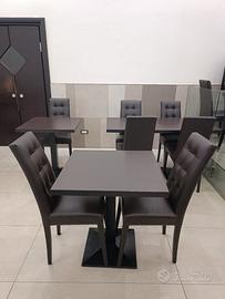 Lotto completo: 20 tavoli e 44 sedie da bar
