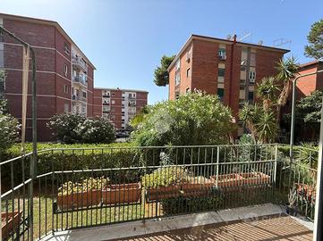 5 LOCALI A NAPOLI