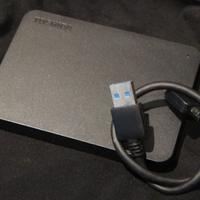 Hard Disk 1TB Toshiba USB 3.0 autoalimentato