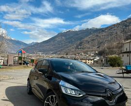 Renault clio rs trophy 18 (220cv 1.6 )