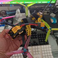 Drone fpv Speedybee Mario,visore, telaio 8" motori