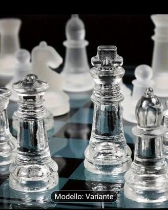 Dama da gioco in vetro