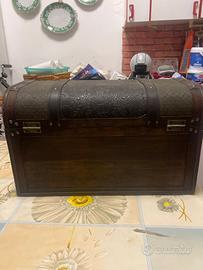 Bauletto Scrigno in Legno Vintage  (52x28x30 cm)