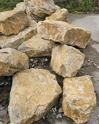 PIETRA DI CAVA MASSI