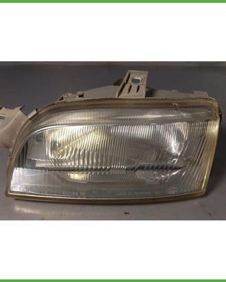 Faro Fanale Proiettore Anteriore Sinistro SX HELLA