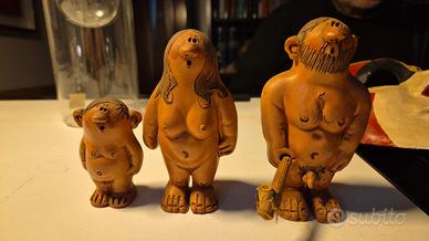 3 Statuette antropomorfe in terracotta 