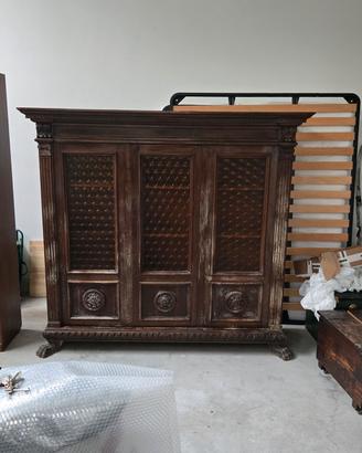 libreria vetrina neorinascimentale in noce