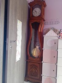 orologio a pendolo