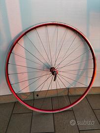 Cerchio anteriore Mavic