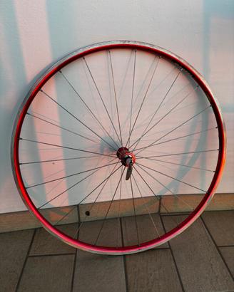 Cerchio anteriore Mavic