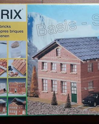 Ses creative brix: costruisci la tua casa