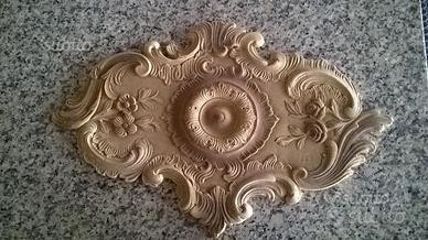 Rosoni in gesso per decorazioni soffitti e pareti