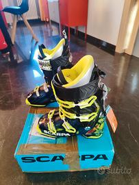 scarponi da sci alpinismo 