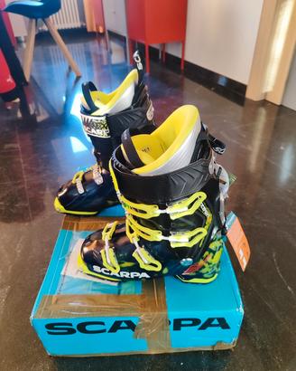 scarponi da sci alpinismo 