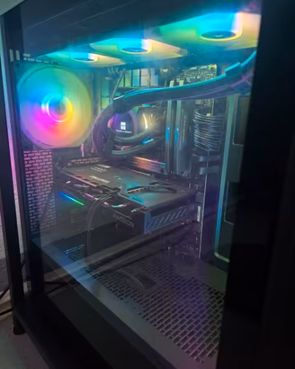 Postazione Gaming Completa Ryzen 7 7800X3D RX 9060