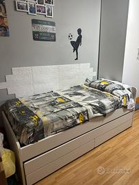 Letto doppio SLAKT con cassetti