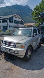 Ricambi Mitsubishi Pajero V60 3.2 DI-D del 2002