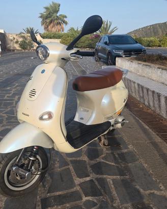Vespa ET4 150