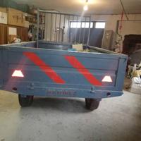 Rimorchio carrello per trattore
