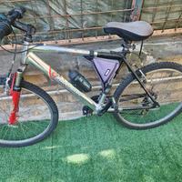 bicicletta usata  26