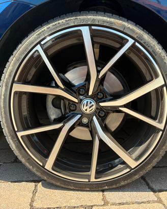 Cerchi + gomme VW Estoril 19x8 ET 42