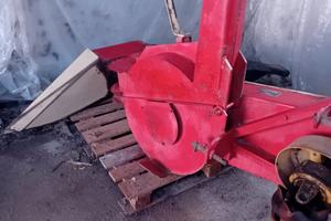 Trincia mais a una fila