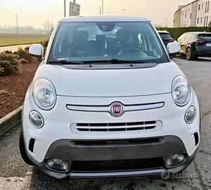 500L Trekking 1.6 105 CV bianca + tetto panoramico