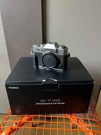 mirrorless XT-30 FUJIFILM corpo macchina