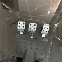 Volante logitechg con sedia playseat  come nuovo