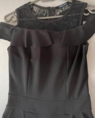Tuta con pizzo