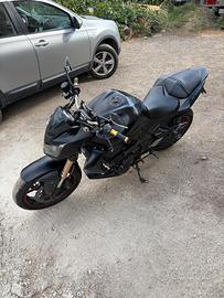 Kawasaki Z750R Black Edition