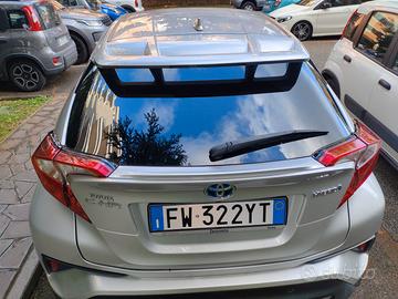 Toyota c-hr (2016-2023) - 2019