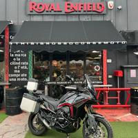 Moto Morini X-Cape 649 cerchi a raggi