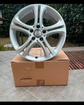 Cerchi originali mercedes da 17