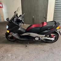 Yamaha T Max - 2006