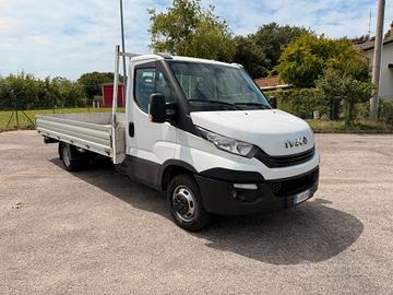 Iveco daily 3.0 Euro 6B IVA COMPRESA