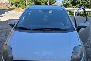 Fiat punto evo per neopatentati