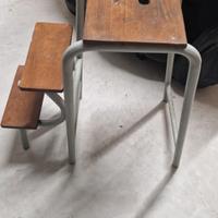 scaletta vintage in legno e ferro