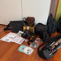 Nikon D3100 kit obiettivi, tripod, borse