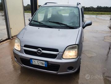 Opel agila 