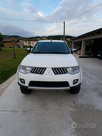 Mitsubishi L200 Double Cab 4X4 Hard Top