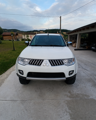 Mitsubishi L200 Double Cab 4X4 Hard Top