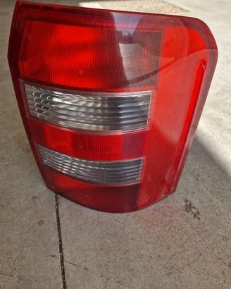 Fanale posteriore audi a2
