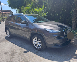 Jeep Cherokee 2.2 185 cavalli