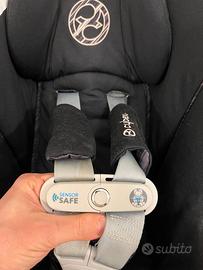 Cybex Atom M I-Size con sistema Sensor Safe
