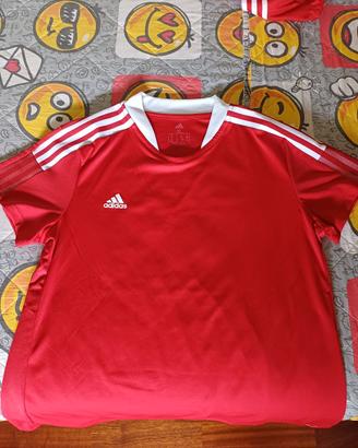 maglia adidas sportiva