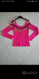 Maglia primaverile con pendenti