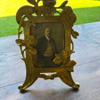 Cornice in ottone antico con foto